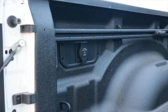 2026 Ram 1500 Express Crew Cab 4x2 57 Box