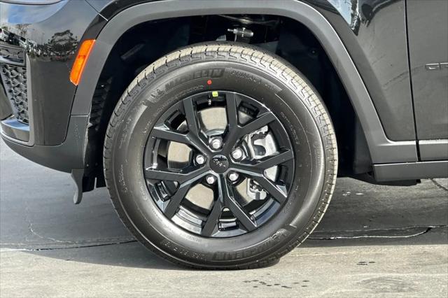 2026 Jeep Grand Cherokee L Altitude 4x4
