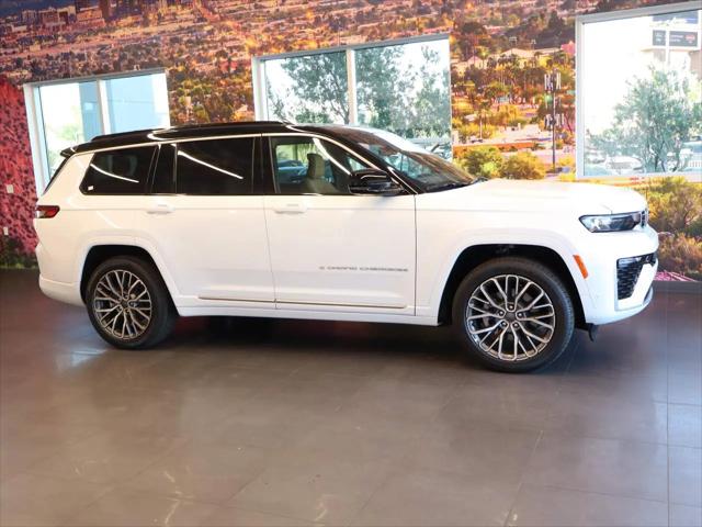 2026 Jeep Grand Cherokee L Summit 4x4