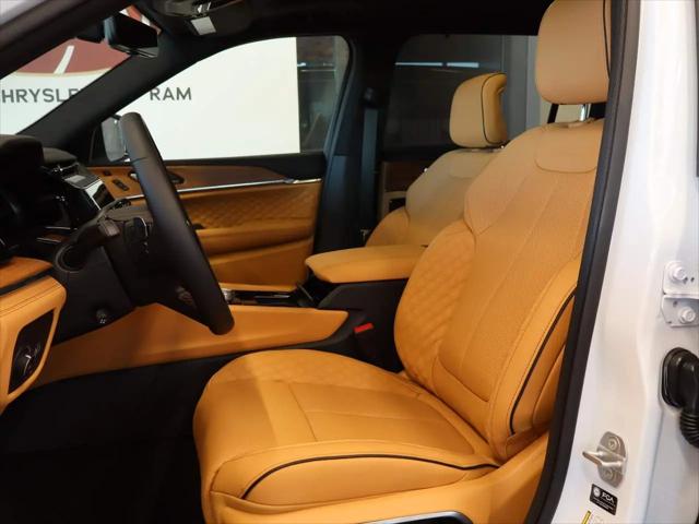 2026 Jeep Grand Cherokee L Summit 4x4