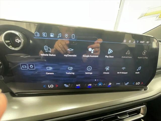 2026 Chevrolet Traverse AWD LT