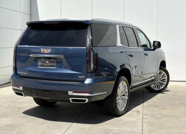 2026 Cadillac Escalade Luxury