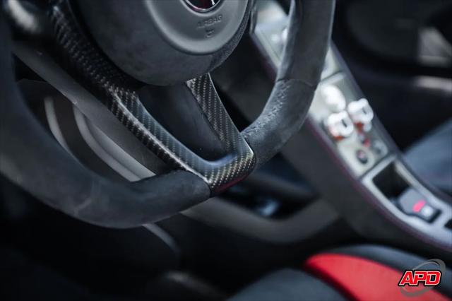 2016 McLaren 675LT Standard