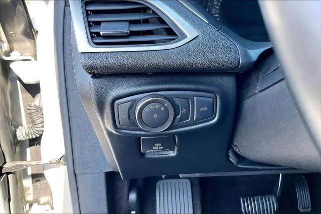 2017 Lincoln MKZ Select