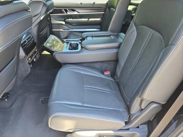 2024 Jeep Grand Wagoneer L Series II 4x4