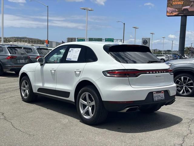 2021 Porsche Macan Macan