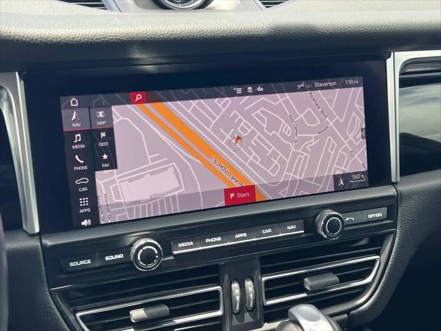 2021 Porsche Macan Macan