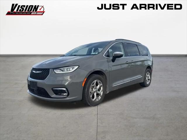 2023 Chrysler Pacifica Limited AWD for sale in Canandaigua, NY