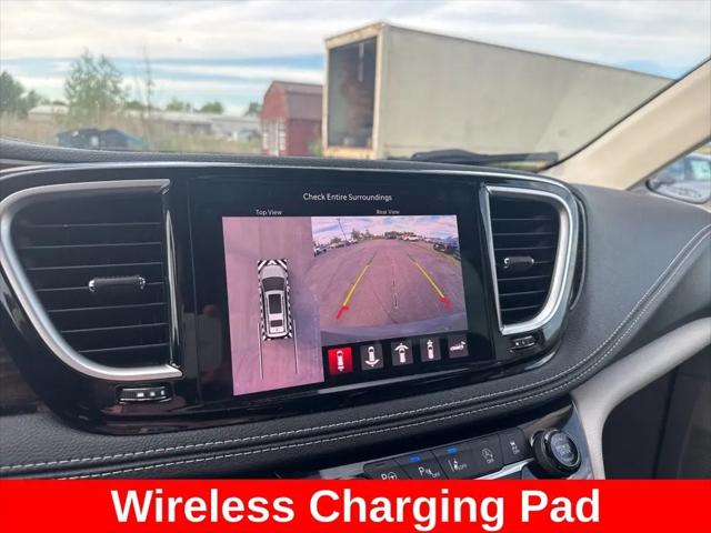 2023 Chrysler Pacifica Limited AWD
