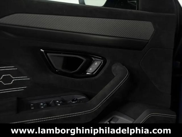 2023 Lamborghini Urus Performante