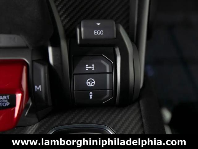 2023 Lamborghini Urus Performante