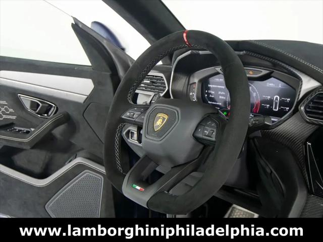 2023 Lamborghini Urus Performante