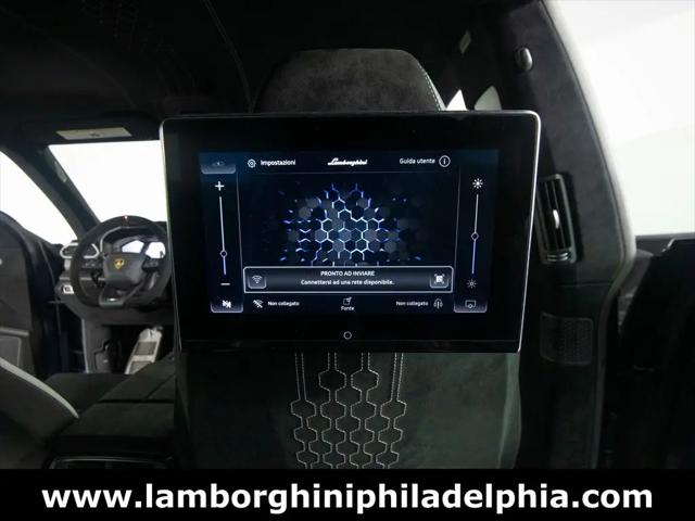 2023 Lamborghini Urus Performante