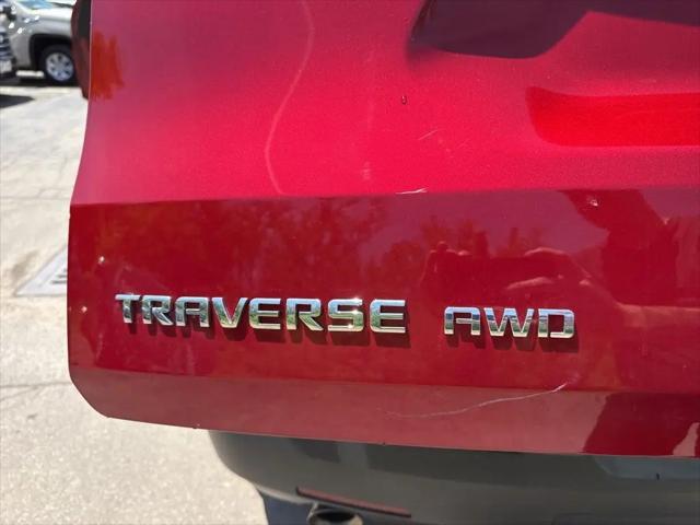 2023 Chevrolet Traverse AWD LT Cloth