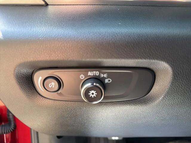 2023 Chevrolet Traverse AWD LT Cloth