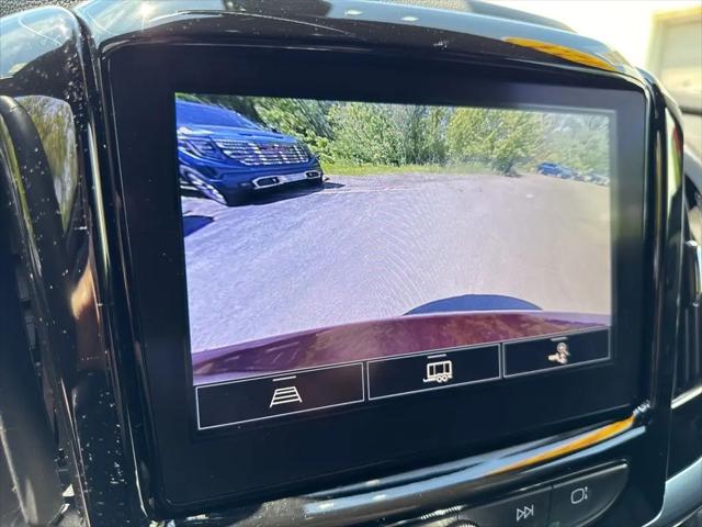 2023 Chevrolet Traverse AWD LT Cloth