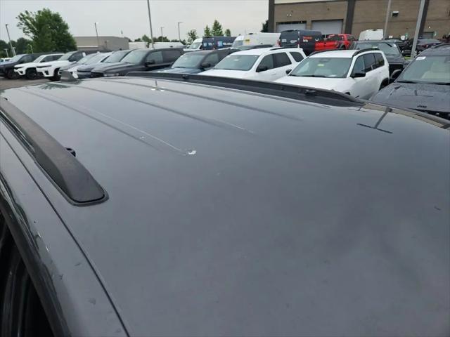 2024 Jeep Grand Cherokee L Altitude 4x4