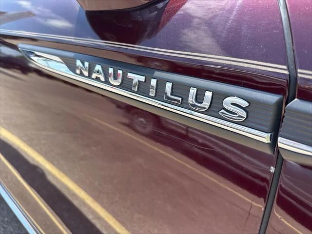 2020 Lincoln Nautilus Reserve