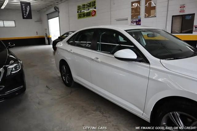 2022 Volkswagen Jetta 1.5T SE