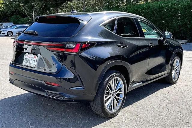 2025 Lexus NX 350h Premium