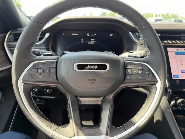 2025 Jeep Grand Cherokee L Limited 4x4