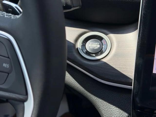 2025 Jeep Grand Cherokee L Limited 4x4