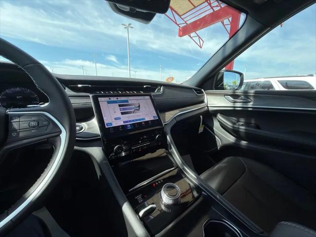 2025 Jeep Grand Cherokee L Limited 4x4