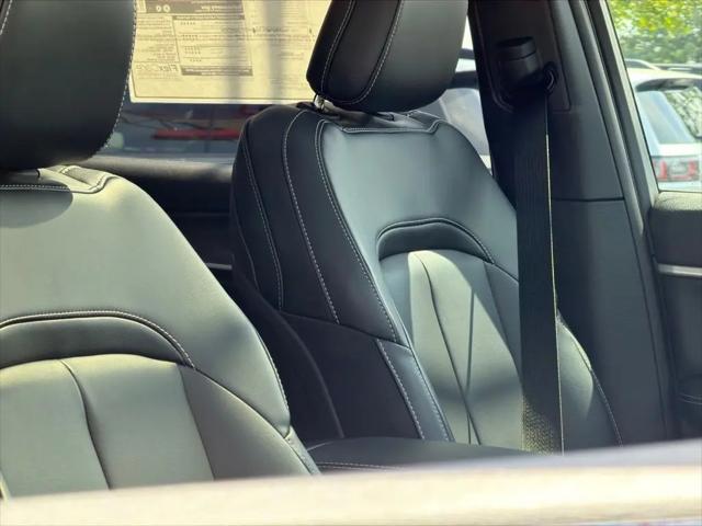 2025 Jeep Grand Cherokee L Limited 4x4