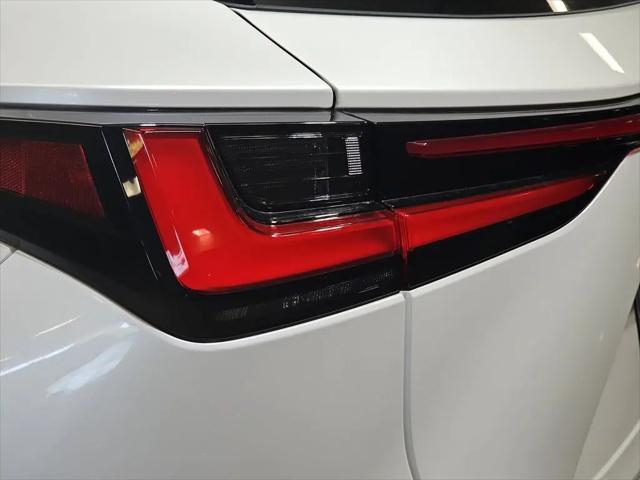 2025 Lexus NX 350h Premium