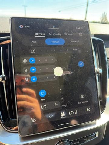 2026 Volvo XC90 Plug-In Hybrid Ultra, T8 AWD, Electric/Gasoline, Bright, 7 Seats