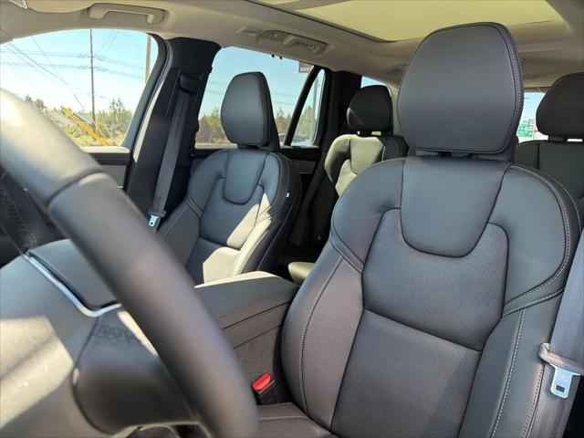 2026 Volvo XC90 Plug-In Hybrid Ultra, T8 AWD, Electric/Gasoline, Bright, 7 Seats