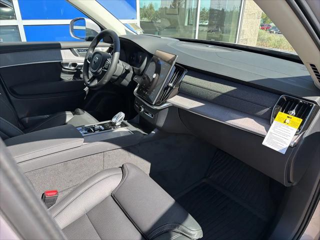 2026 Volvo XC90 Plug-In Hybrid Ultra, T8 AWD, Electric/Gasoline, Bright, 7 Seats