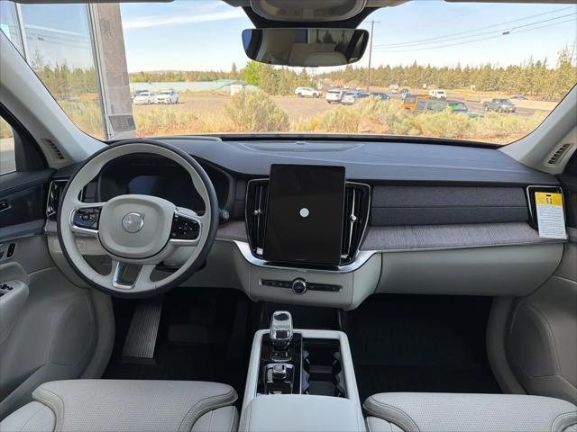 2026 Volvo XC90 Plug-In Hybrid Ultra, T8 AWD, Electric/Gasoline, Bright, 7 Seats