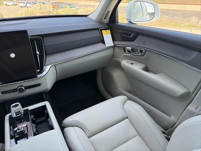 2026 Volvo XC90 Plug-In Hybrid Ultra, T8 AWD, Electric/Gasoline, Bright, 7 Seats