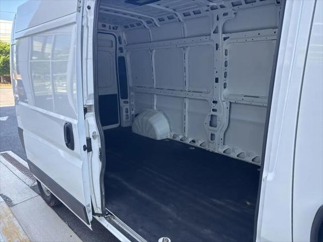 2024 Ram ProMaster 2500 Cargo Van Tradesman High Roof 159" WB w/Pass Seat