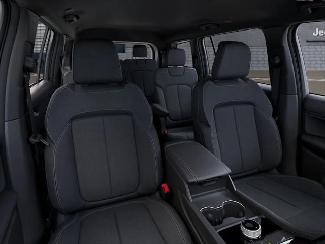 2026 Jeep Grand Cherokee L Altitude 4x4