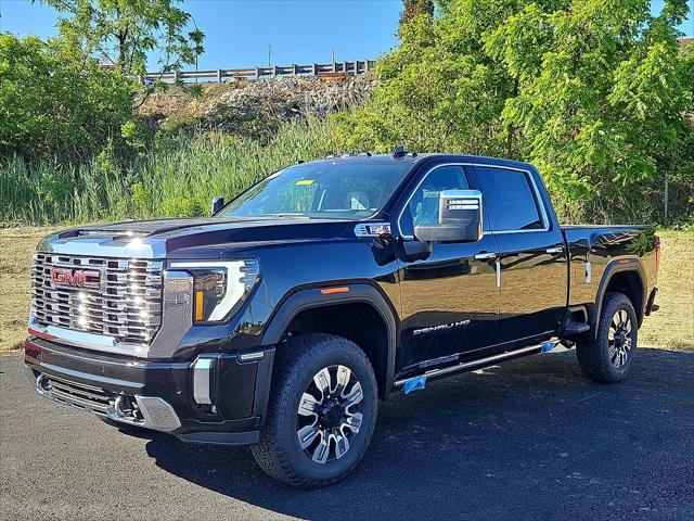 2026 GMC Sierra 2500HD Crew Cab, Standard Bed, Denali, 4WD
