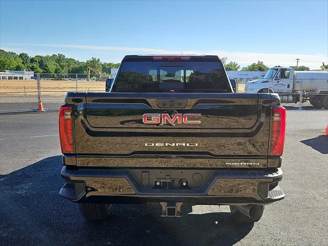 2026 GMC Sierra 2500HD Crew Cab, Standard Bed, Denali, 4WD