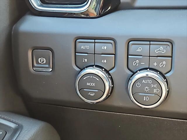 2026 GMC Sierra 2500HD Crew Cab, Standard Bed, Denali, 4WD