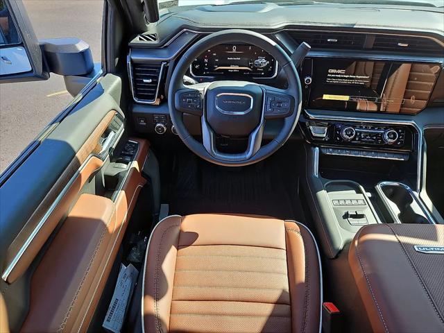 2026 GMC Sierra 2500HD Crew Cab, Standard Bed, Denali Ultimate, 4WD