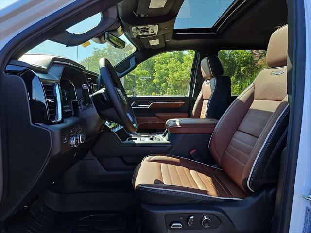 2026 GMC Sierra 2500HD Crew Cab, Standard Bed, Denali Ultimate, 4WD