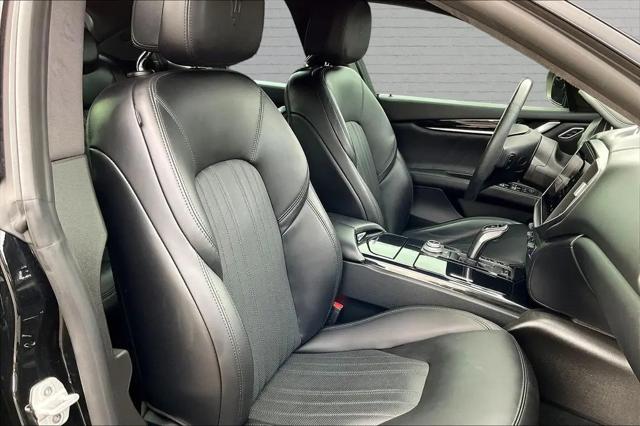 2021 Maserati Ghibli Standard