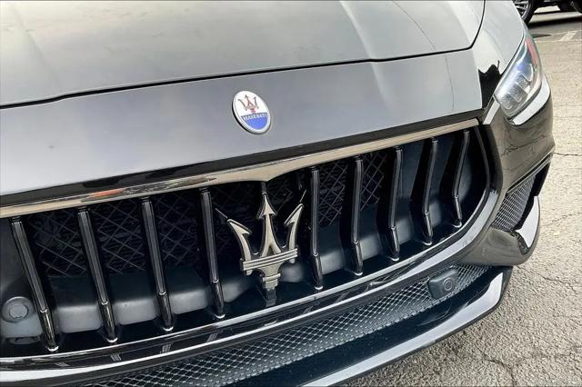 2021 Maserati Ghibli Standard