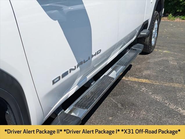 2023 GMC Sierra 2500HD 4WD Crew Cab Standard Bed Denali