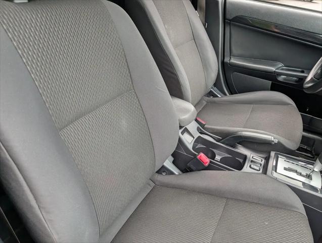 2017 Mitsubishi Lancer SE