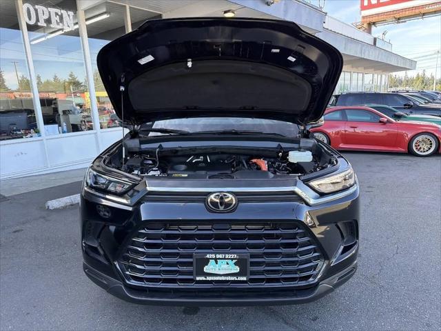 2024 Toyota Grand Highlander Hybrid XLE