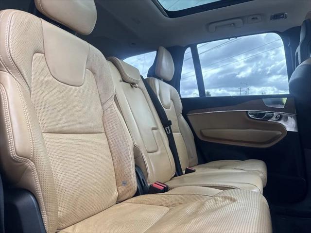2016 Volvo XC90 Hybrid T8 Inscription