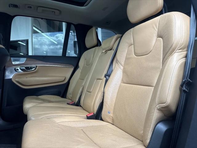 2016 Volvo XC90 Hybrid T8 Inscription