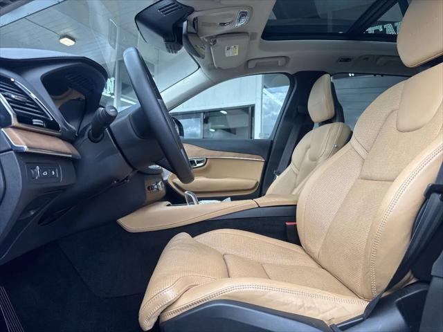 2016 Volvo XC90 Hybrid T8 Inscription