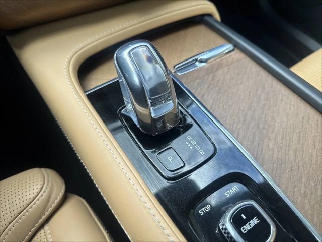2016 Volvo XC90 Hybrid T8 Inscription
